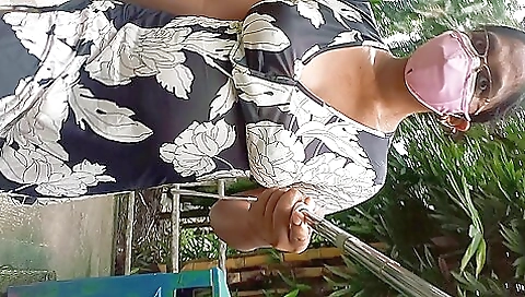 Busty blonde amateur beach porn for fans of amateur porn