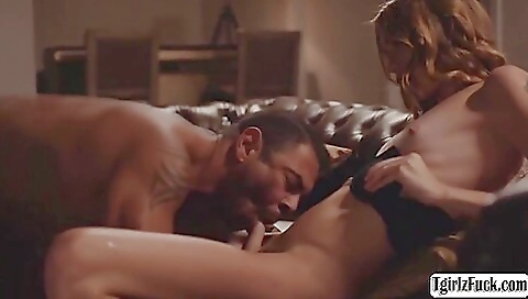 Blonde step fantasy video clip featuring hot lassīty