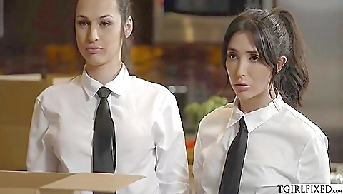 Teen pornstar creampie on counter for her tranny boy